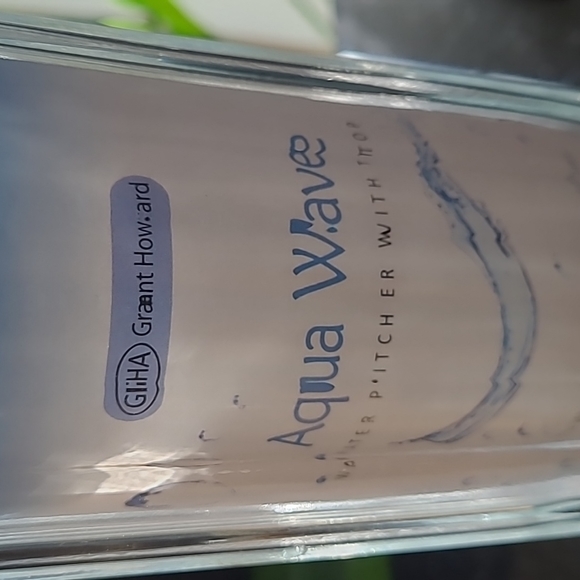 Aqua Wave Water Pitcher - Picture 3 of 8